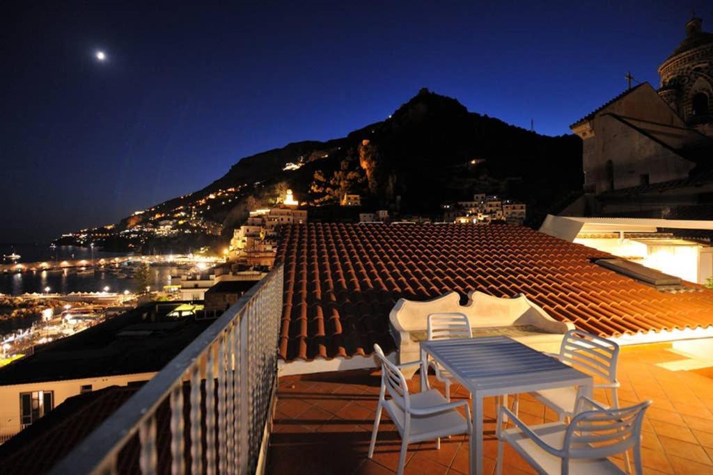 Mamma Rosanna - Apartment In Amalfi With Terrace 外观 照片